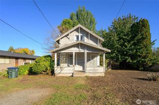 1707 22nd Street, Bellingham, WA 98225