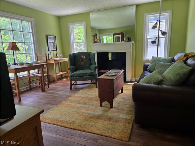1404 Bryden Drive, Akron, OH 44313