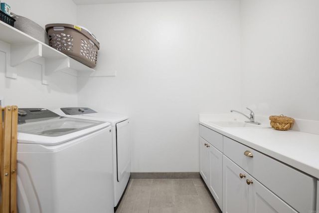 1508 Laurelwood Way, Oceanside, CA 92056