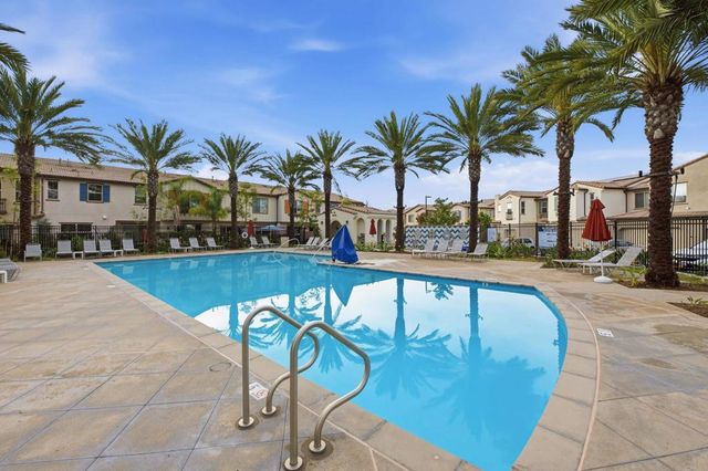 1508 Laurelwood Way, Oceanside, CA 92056