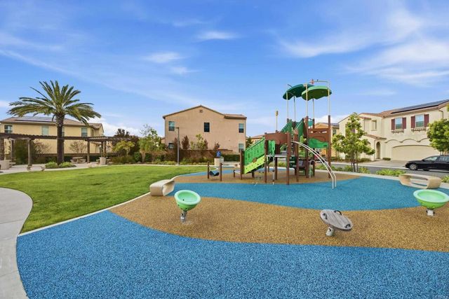 1508 Laurelwood Way, Oceanside, CA 92056