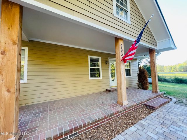 903 Shinault Road, Byhalia, MS 38611