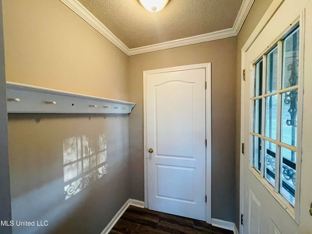 903 Shinault Road, Byhalia, MS 38611