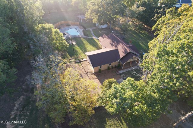 903 Shinault Road, Byhalia, MS 38611