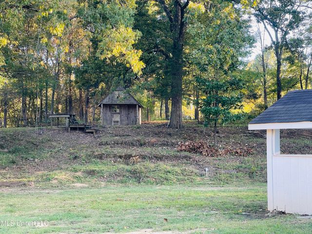 903 Shinault Road, Byhalia, MS 38611