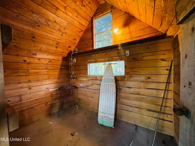 903 Shinault Road, Byhalia, MS 38611