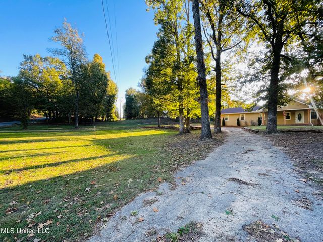 903 Shinault Road, Byhalia, MS 38611