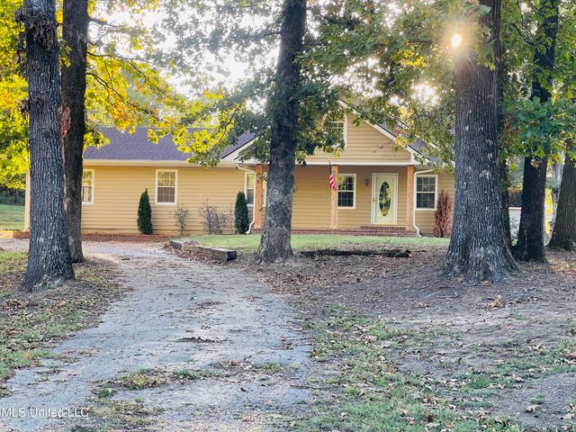 903 Shinault Road, Byhalia, MS 38611
