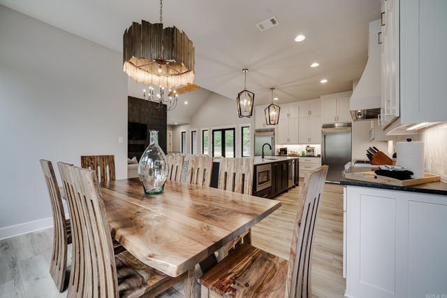 434 Windamere Terrace, Hot Springs, AR 71913