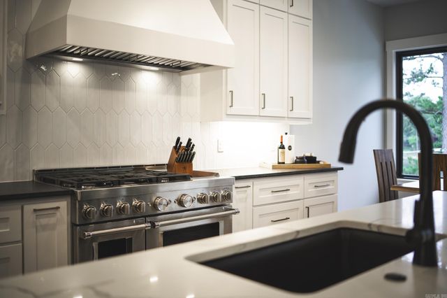 434 Windamere Terrace, Hot Springs, AR 71913