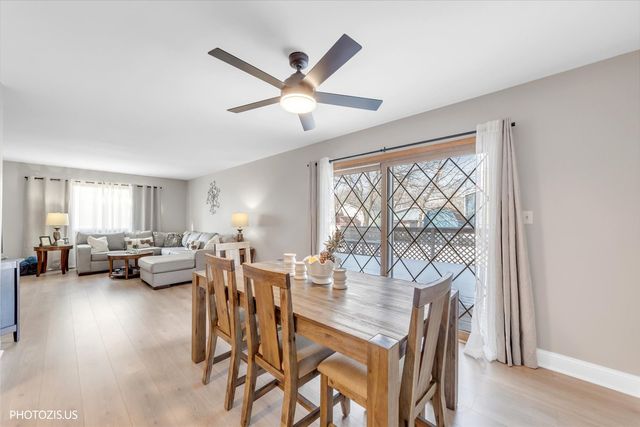 314 Maple Lane, Round Lake, IL 60073