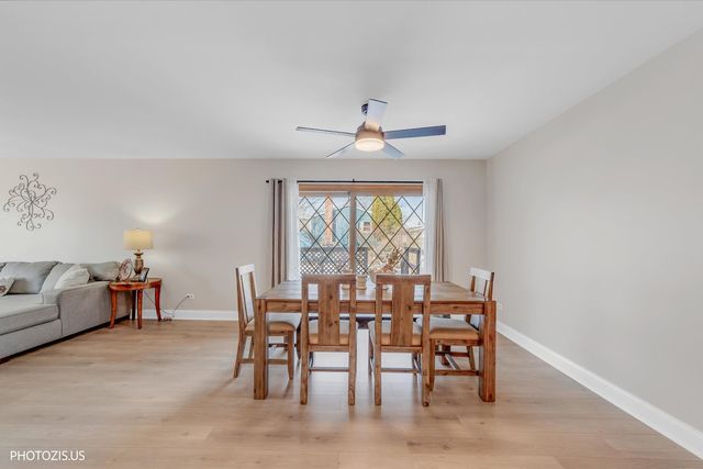 314 Maple Lane, Round Lake, IL 60073