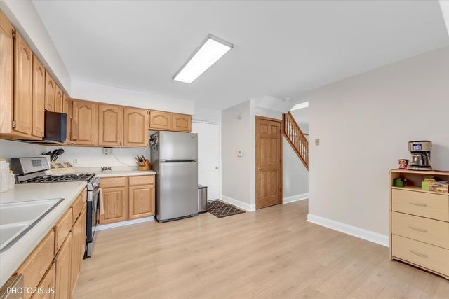 314 Maple Lane, Round Lake, IL 60073