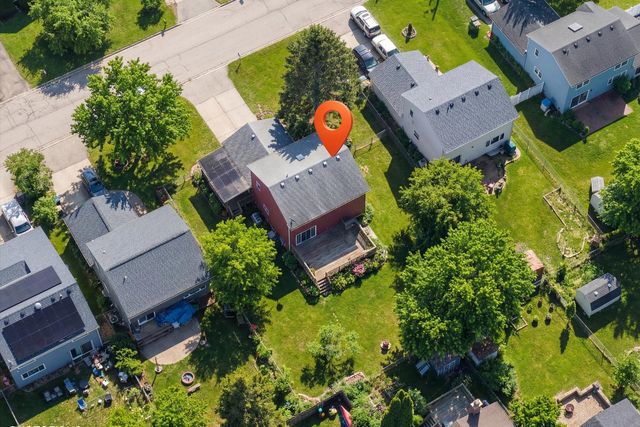 314 Maple Lane, Round Lake, IL 60073