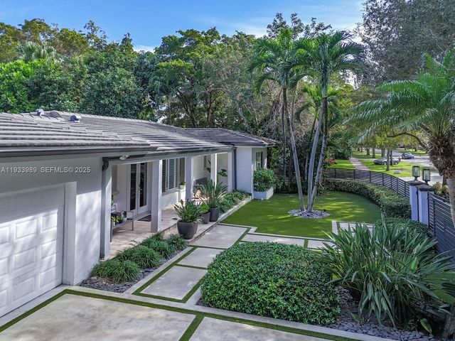 6511 Riviera Dr, Coral Gables, FL 33146