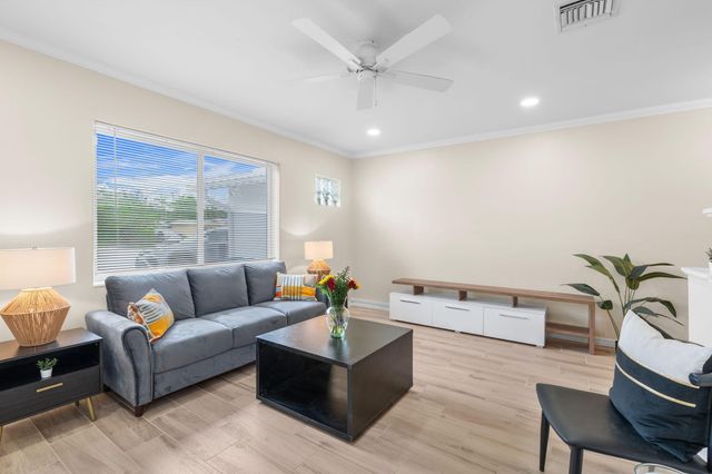 1541 NE 15th Avenue 1541, Fort Lauderdale, FL 33304