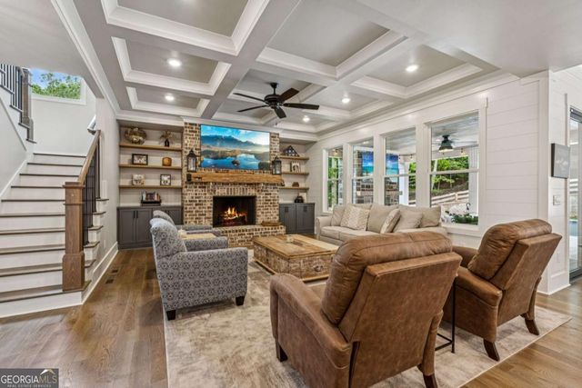 6326 Point Twenty Two, Gainesville, GA 30506