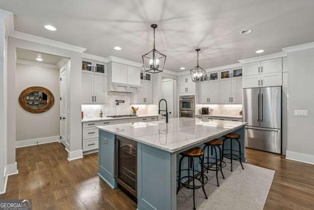 6326 Point Twenty Two, Gainesville, GA 30506