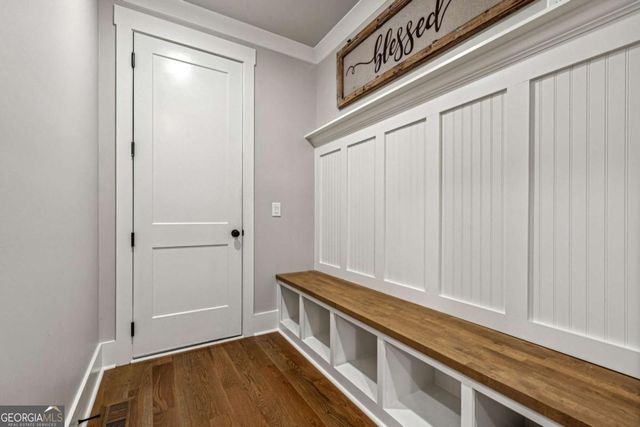 6326 Point Twenty Two, Gainesville, GA 30506