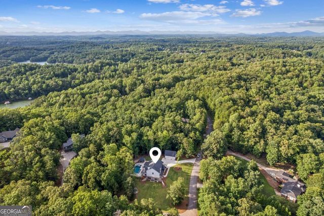 6326 Point Twenty Two, Gainesville, GA 30506