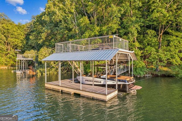 6326 Point Twenty Two, Gainesville, GA 30506