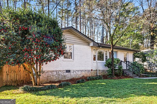 2531 McCurdy Way, Decatur, GA 30033