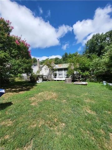 4523 Stormont RD, Hartfield, VA 23071