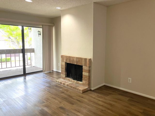 12100 Melville Drive 412, Montgomery, TX 77356