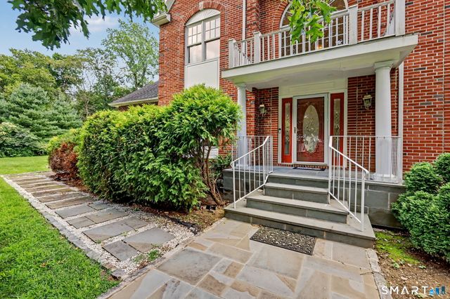4 Klim Lane, Norwalk, CT 06850
