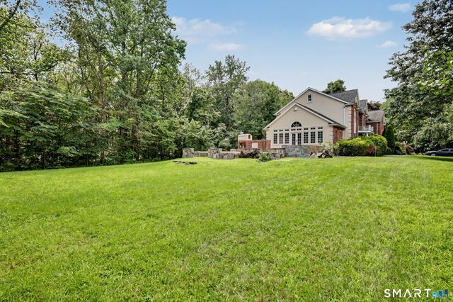 4 Klim Lane, Norwalk, CT 06850