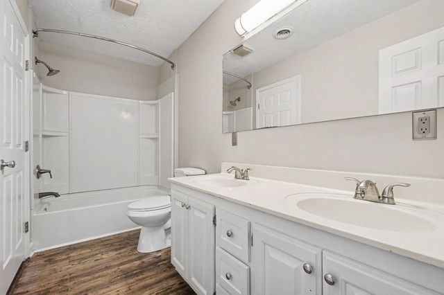 5861 Dividing Ridge Rd, Goodlettsville, TN 37072
