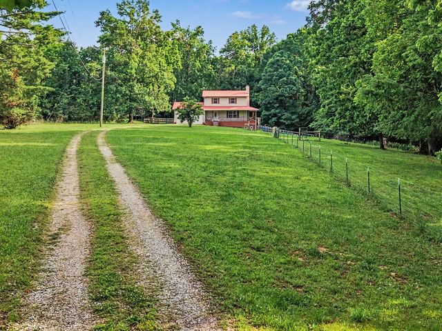 5861 Dividing Ridge Rd, Goodlettsville, TN 37072