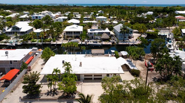 214 Pueblo Street, Plantation Key, FL 33070