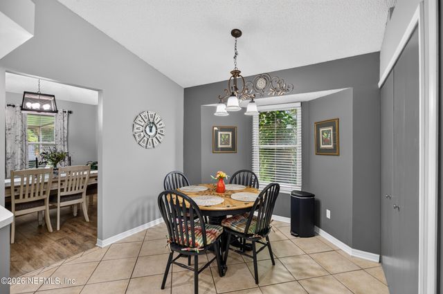 5112 BIG FOREST Lane, Jacksonville, FL 32210