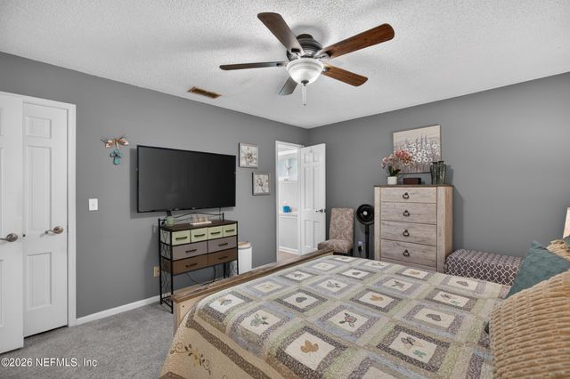 5112 BIG FOREST Lane, Jacksonville, FL 32210