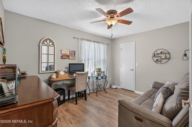 5112 BIG FOREST Lane, Jacksonville, FL 32210