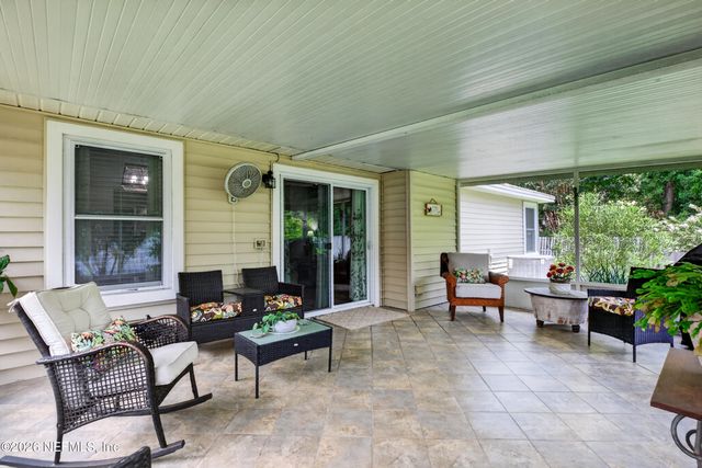 5112 BIG FOREST Lane, Jacksonville, FL 32210