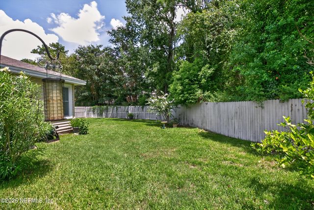 5112 BIG FOREST Lane, Jacksonville, FL 32210