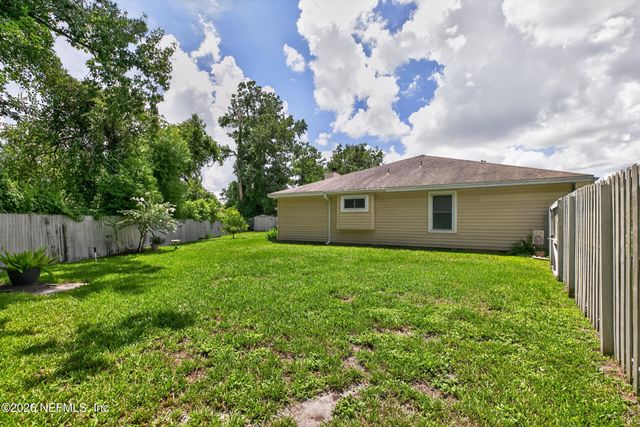 5112 BIG FOREST Lane, Jacksonville, FL 32210