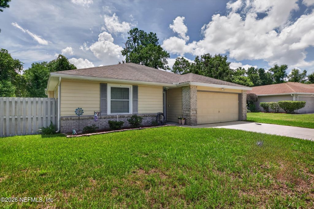 5112 BIG FOREST Lane, Jacksonville, FL 32210
