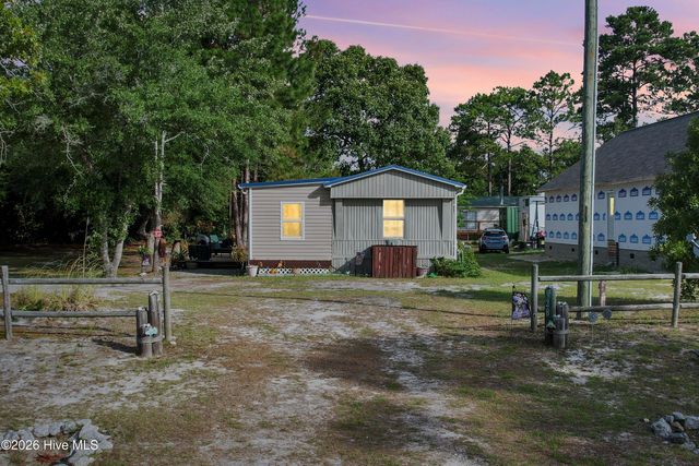 728 Deer Drive SW, Supply, NC 28462