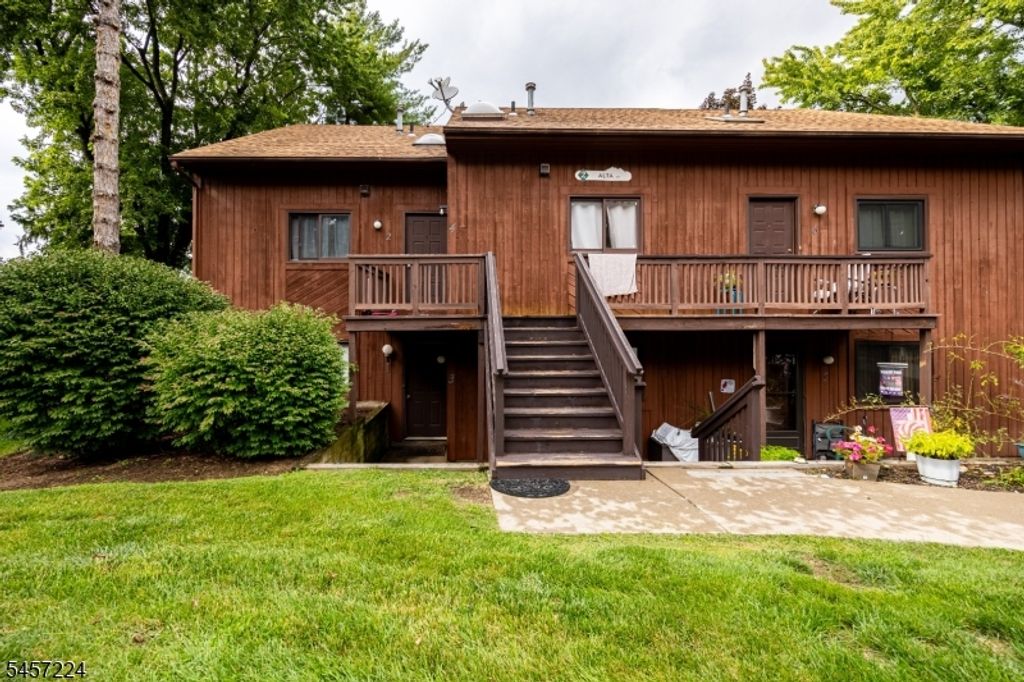 2 Alta Ct W 1, Vernon Twp., NJ 07462 — exterior