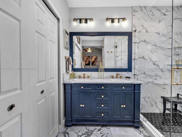 2027 SE 12th St, Homestead, FL 33035