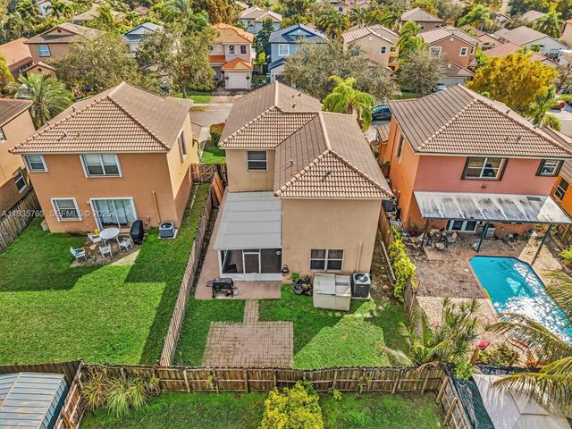 2027 SE 12th St, Homestead, FL 33035