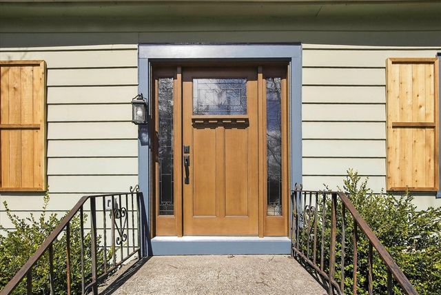 1732 Jackson Avenue, Ann Arbor, MI 48103