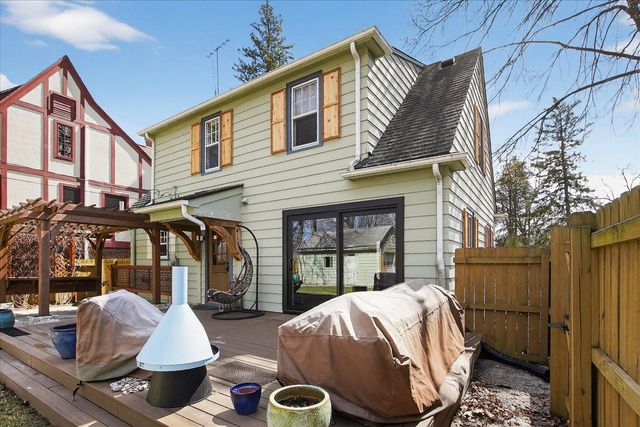 1732 Jackson Avenue, Ann Arbor, MI 48103