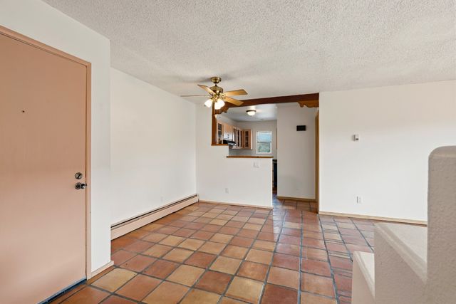 155 Calle Ojo Feliz A, Santa Fe, NM 87505