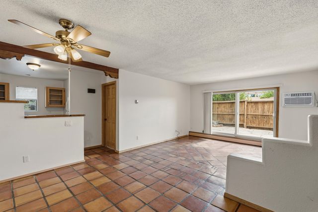 155 Calle Ojo Feliz A, Santa Fe, NM 87505