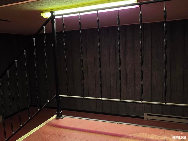 619 MEADOW LARK Drive, Quincy, IL 62305