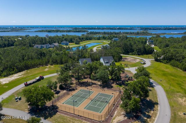 460 Summerhouse Drive, Holly Ridge, NC 28445